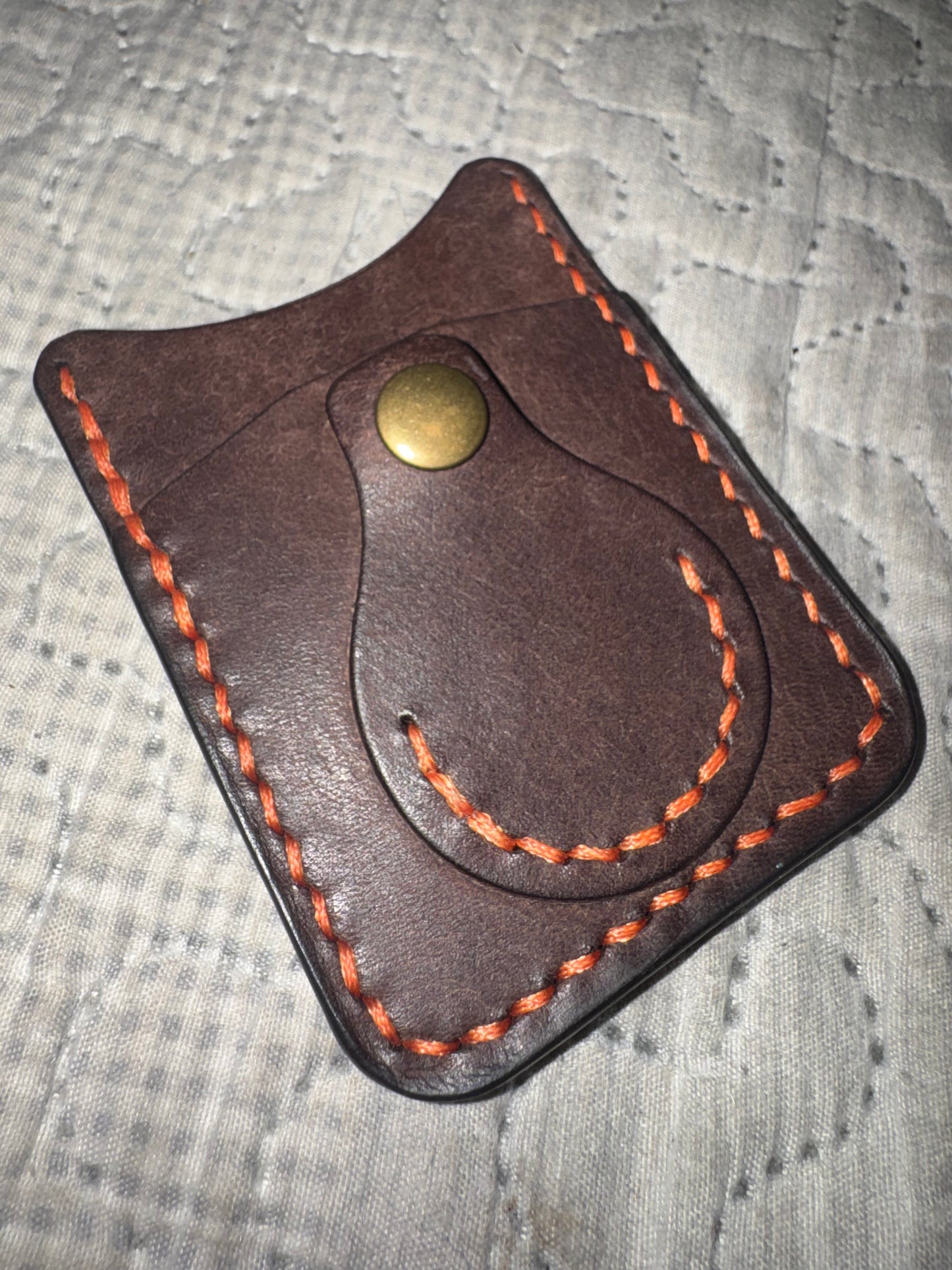 Minimalistic Hip-Po wallet