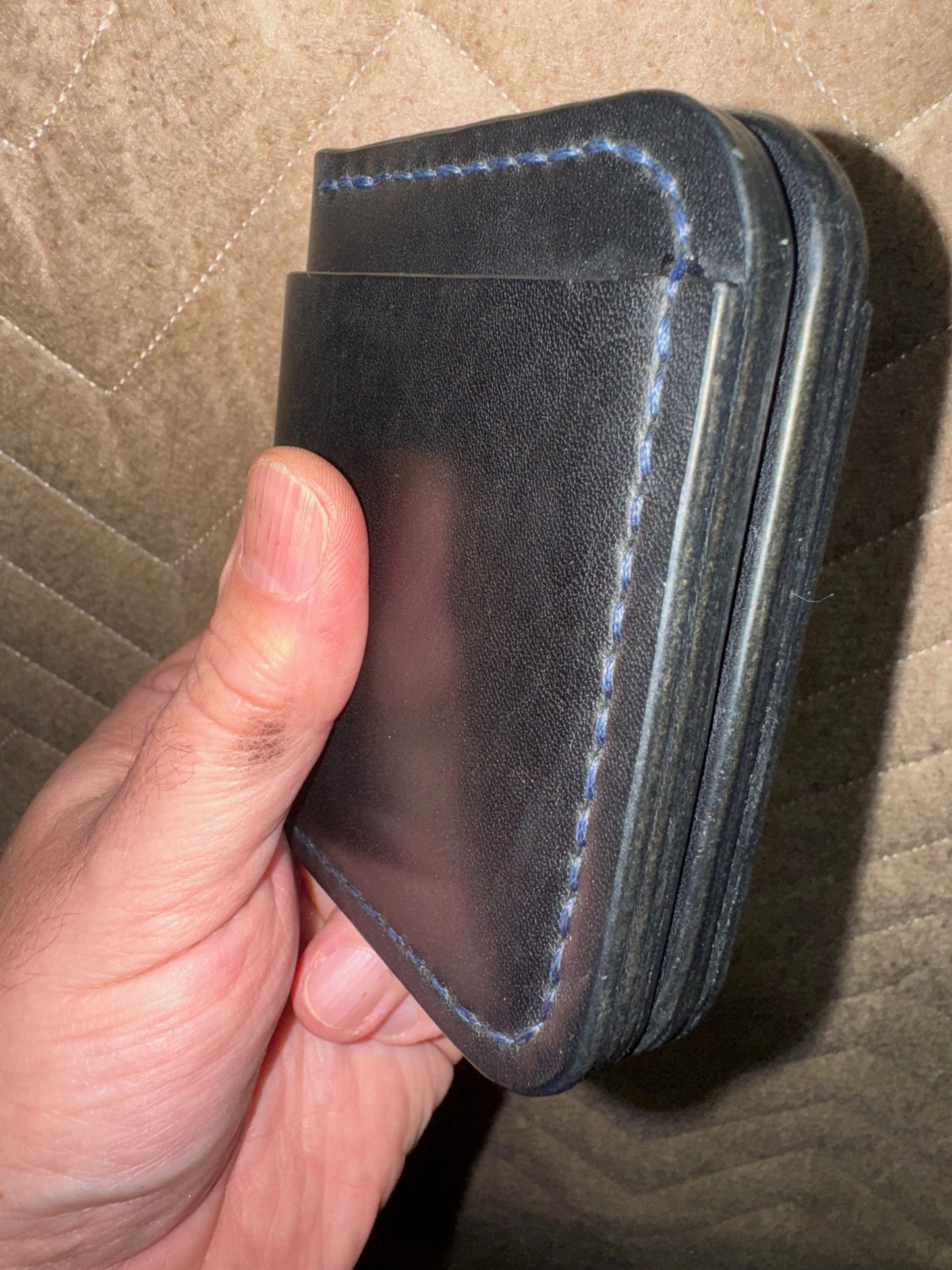 Bifold Horween Dublin in Black wallet