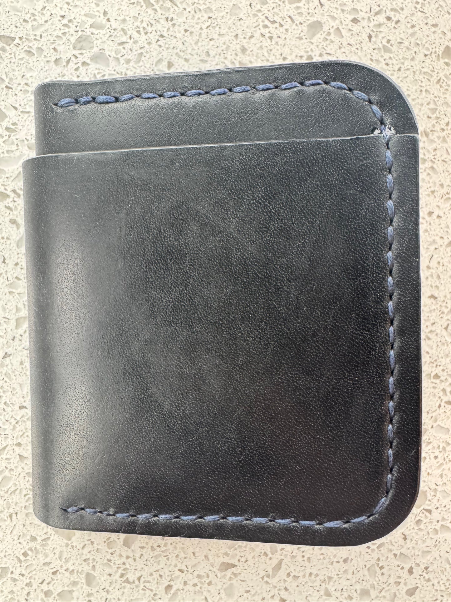 Bifold Horween Dublin in Black wallet