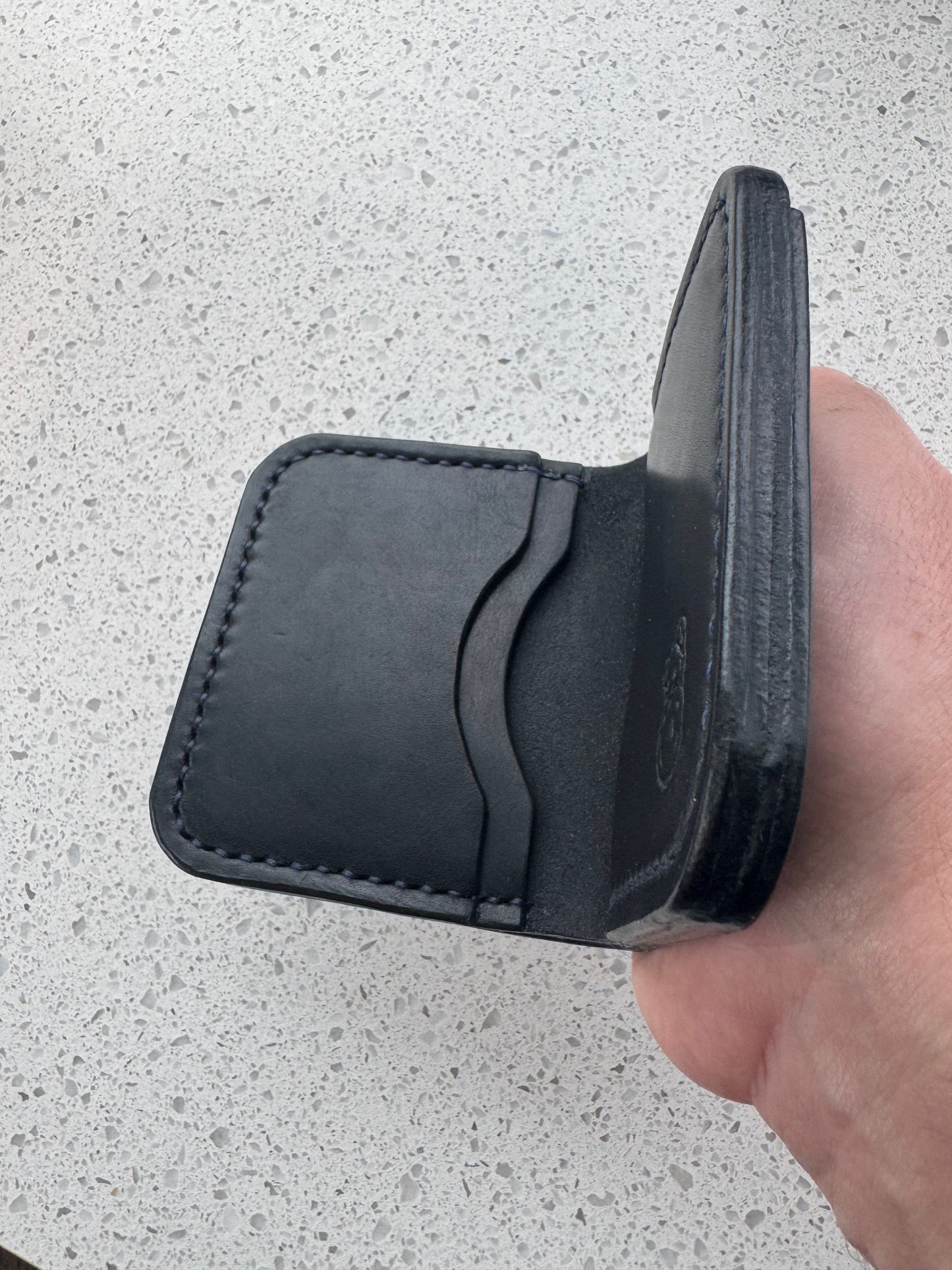 Bifold Horween Dublin in Black wallet