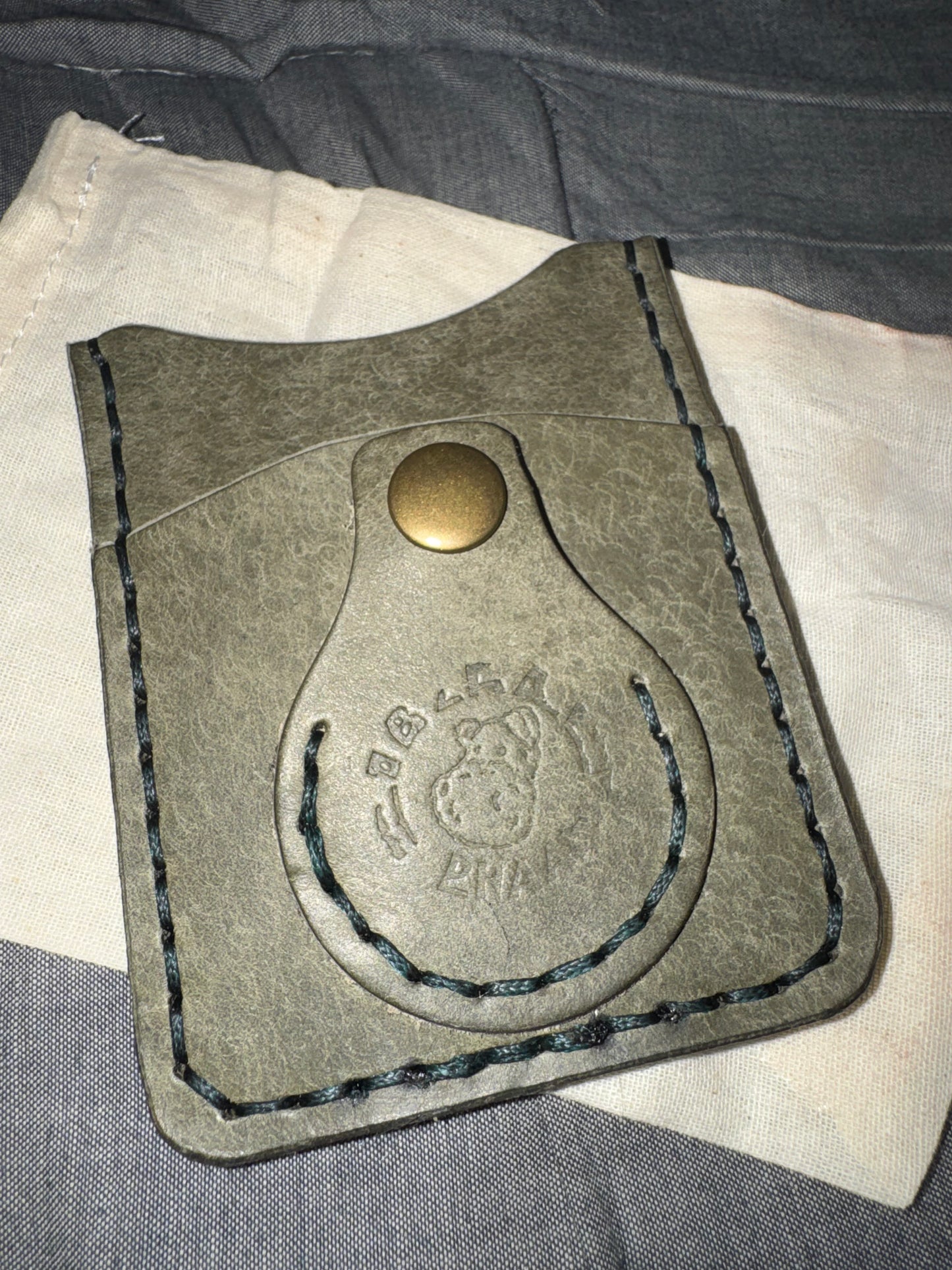 Super Minimalist Hip-Po Wanna Be