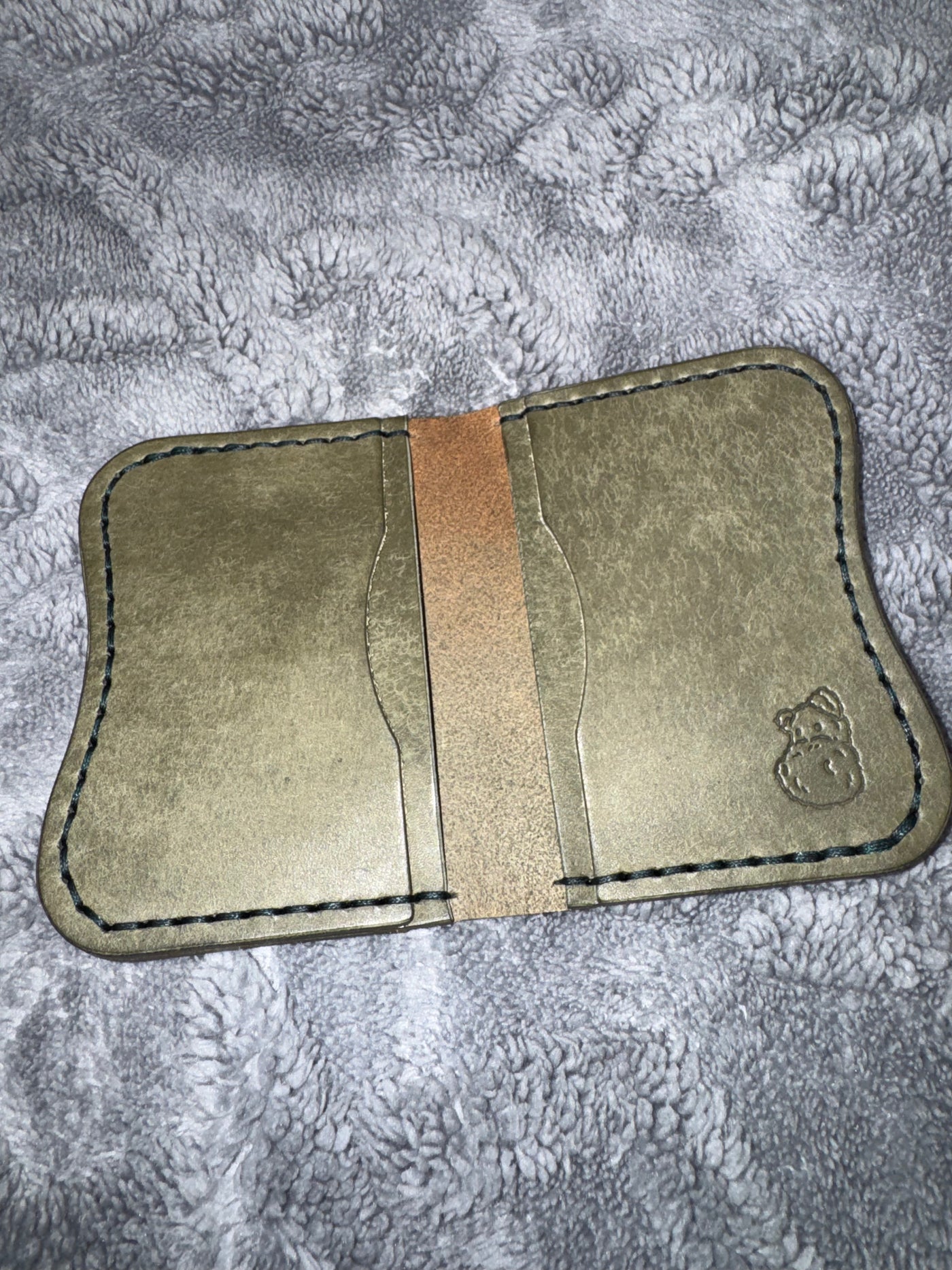 HP-13 Slim Curve — Low-Profile Wallet