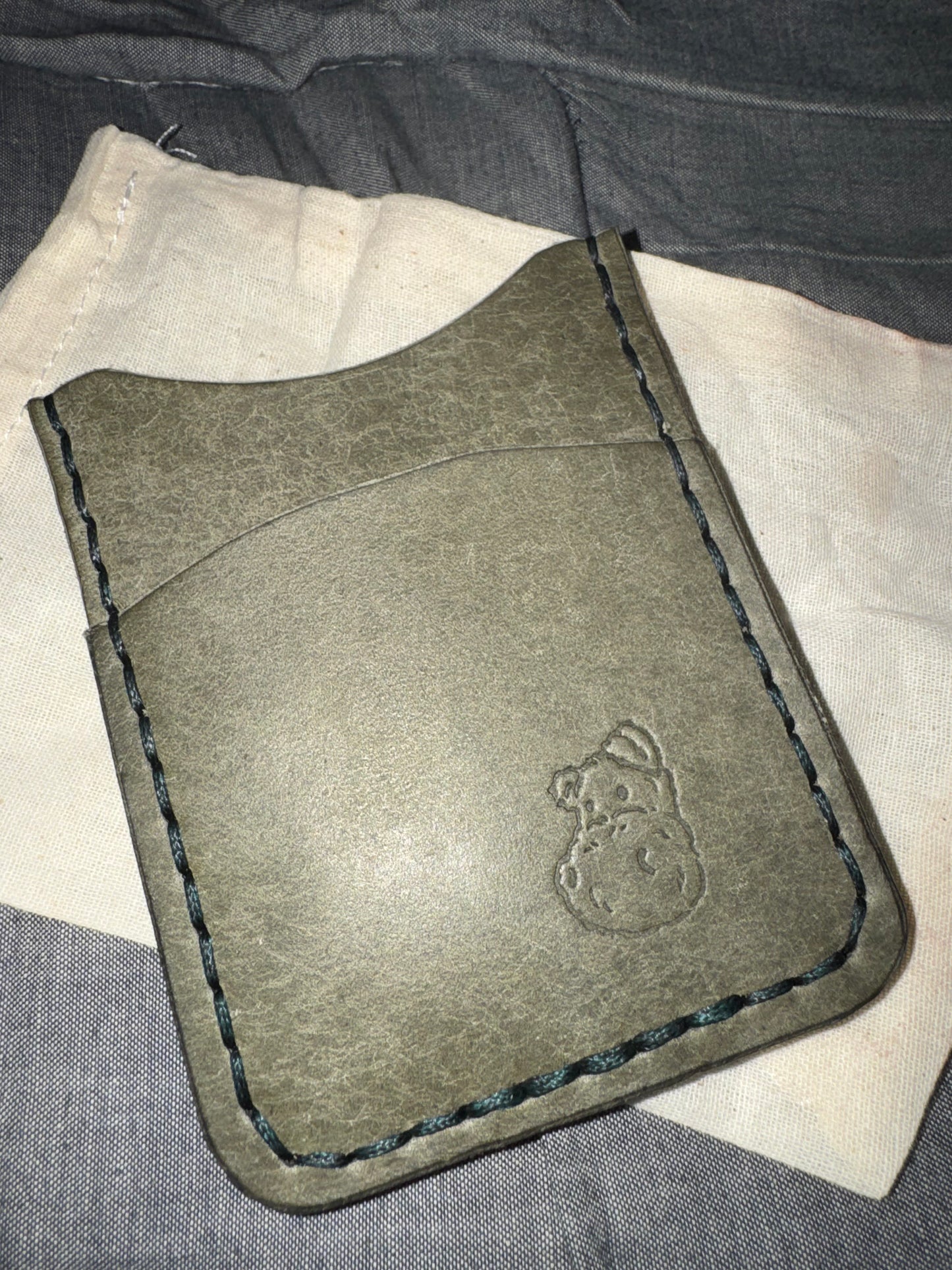 Super Minimalist Hip-Po Wanna Be